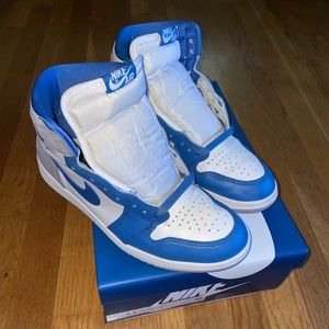 Mens Nike Air Jordan 1 Retro High OG True Blue DZ5485